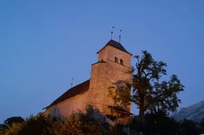 Burgkirche (Foto: Corina Beetschen)