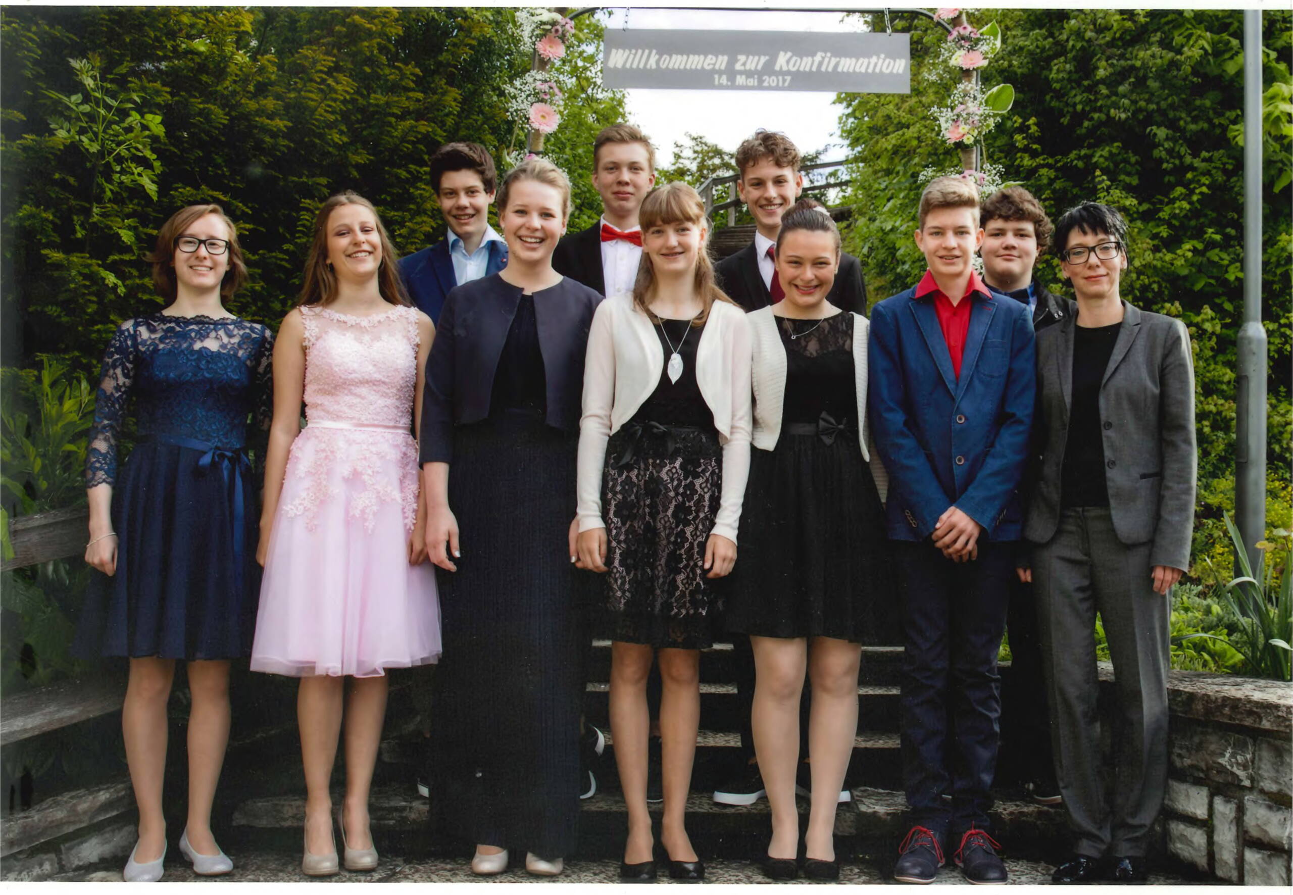 Zoom: 2017_05_14.jpg